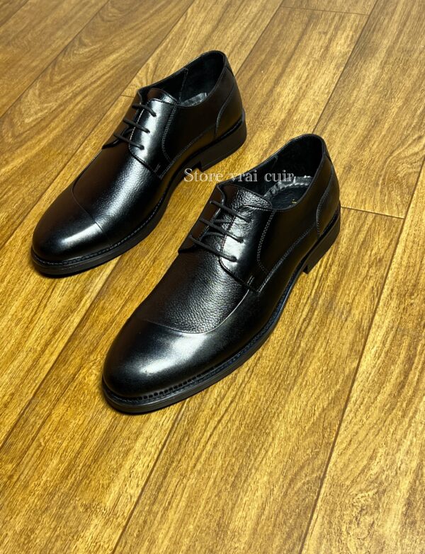 Ref : 010 cuir noir véritable